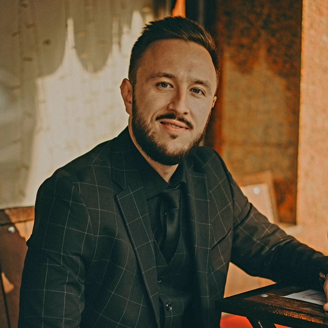 Анваров Артур